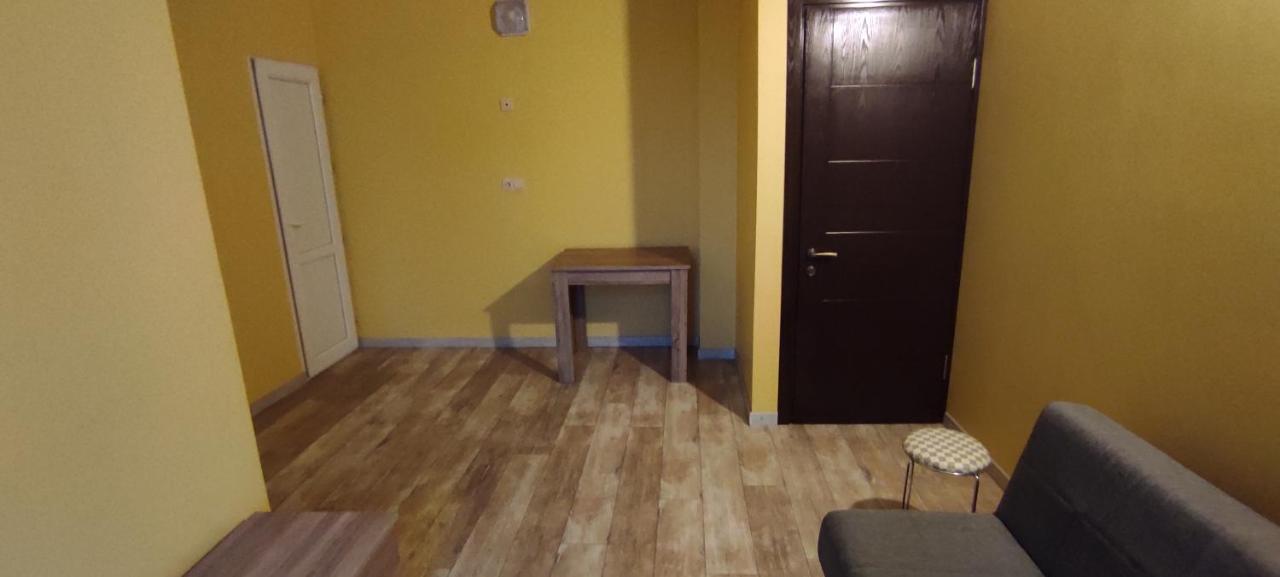 Femily Hotel In Batumi Mareti Str 2 Zewnętrze zdjęcie
